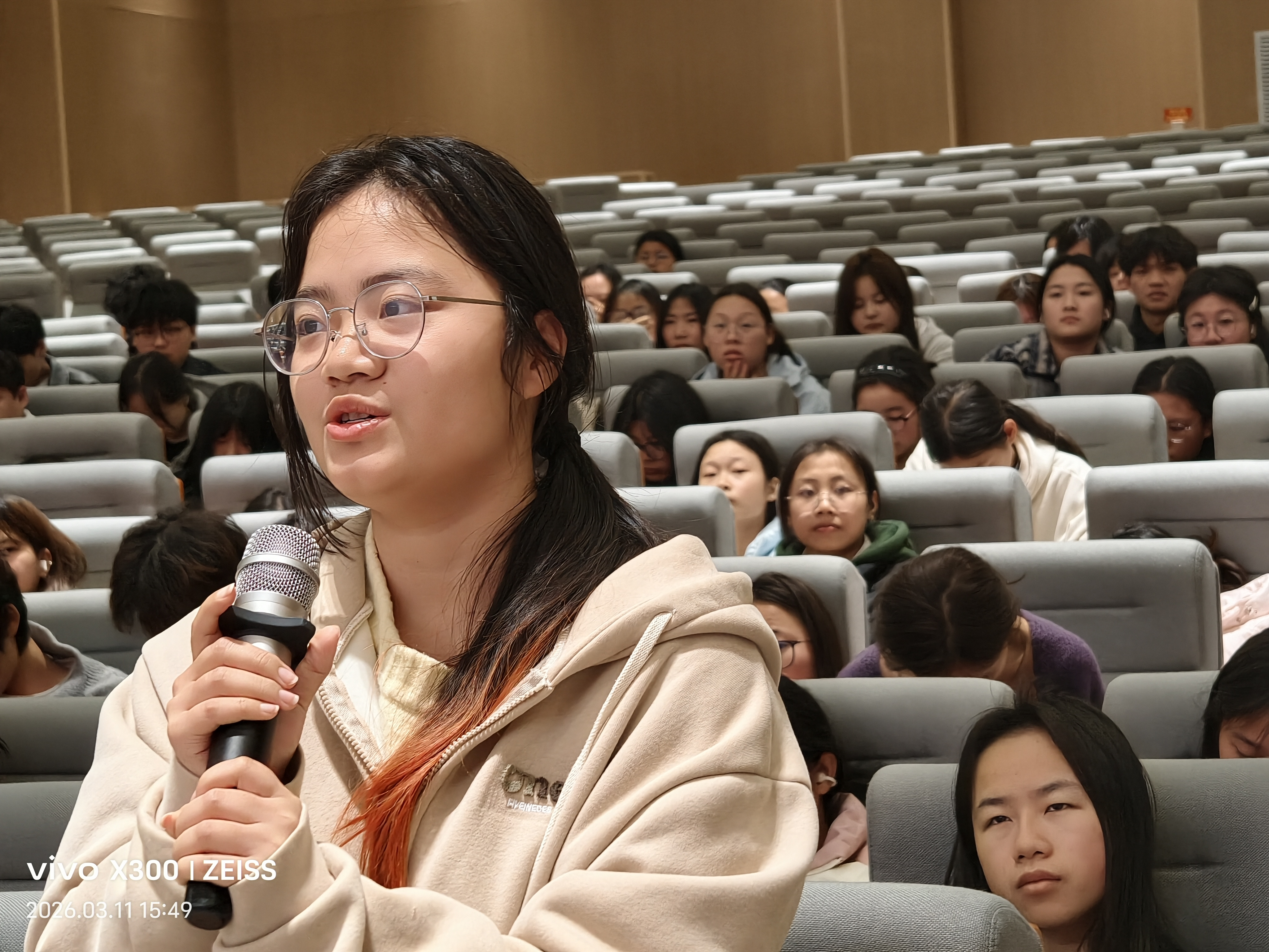 法治护航青春 底线牢记心间｜赣州起元职业学院开展法治副校长进校园专题普法讲座(图3)